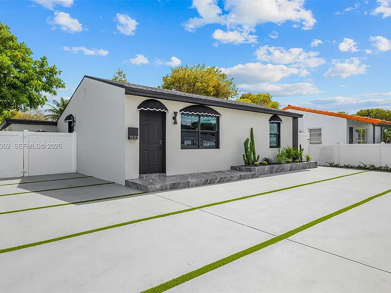 1532 N Andrews Ave — Photo 86