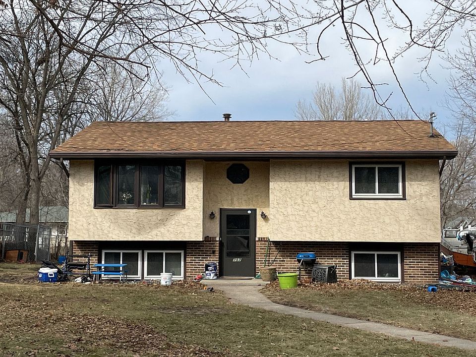 1st image of 757 Parkway Dr