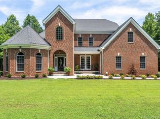 8001 Iden Pl, Quinton, VA 23141