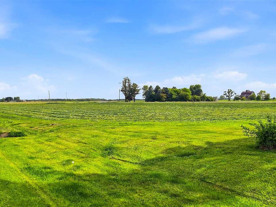 2nd image of Vacant Lot Havre Ln