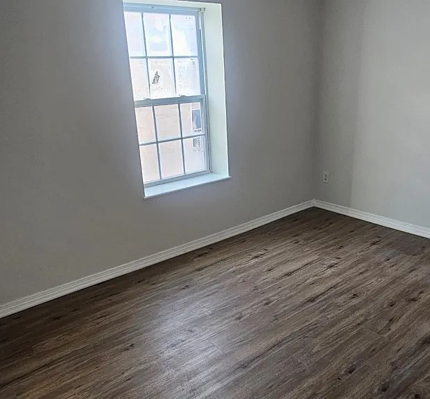 3808 Haverford Ave — Photo 9