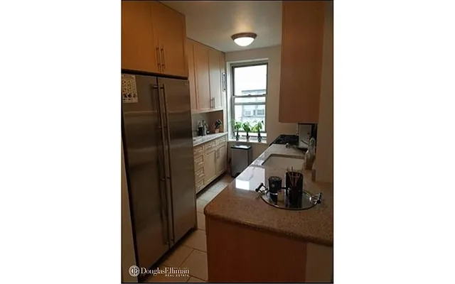 Rented by Douglas Elliman | media 9