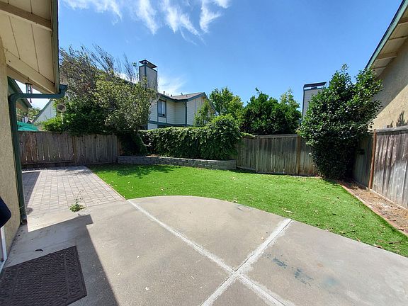 2nd image of 1351 Royal Way APT 25