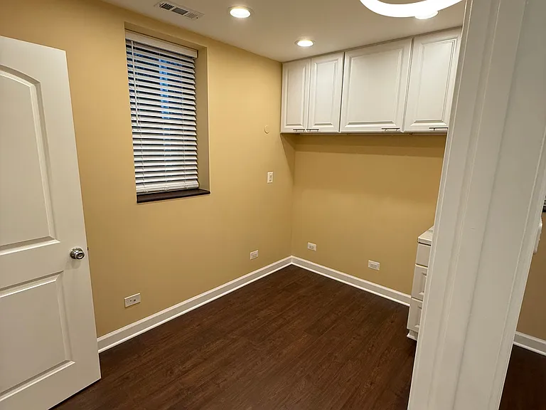 1425 N Bosworth Ave #BR — Photo 5