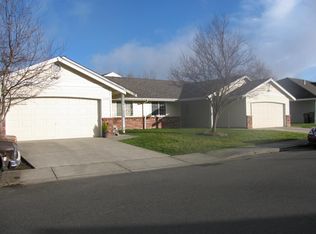 5911 115th St E, Puyallup, WA 98373