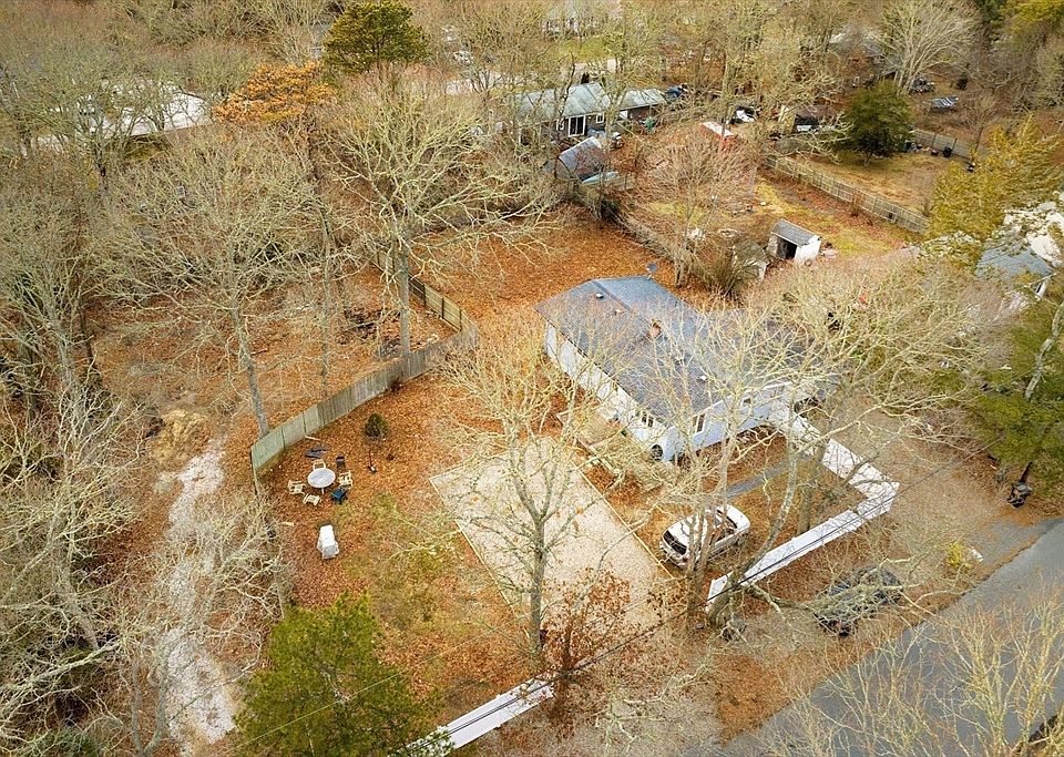 1st image of 423 Lincoln Rd