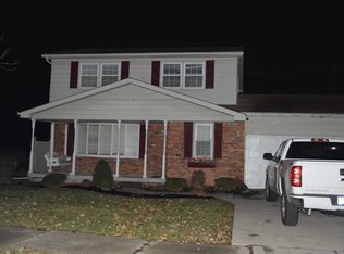 16341 Truwood St, Woodhaven, MI 48183