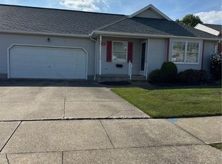 1385 S Azalea Blvd, Barberton, OH 44203