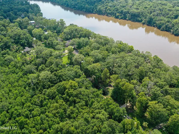 Pascagoula River Rd, Moss Pt, MS 39562