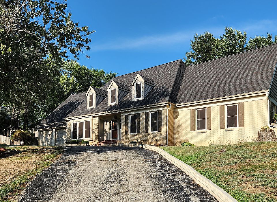 Over 4K sq. ft.! Huge inside
