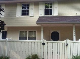 1394 Redtail Hawk Dr #C, Youngstown, OH 44512