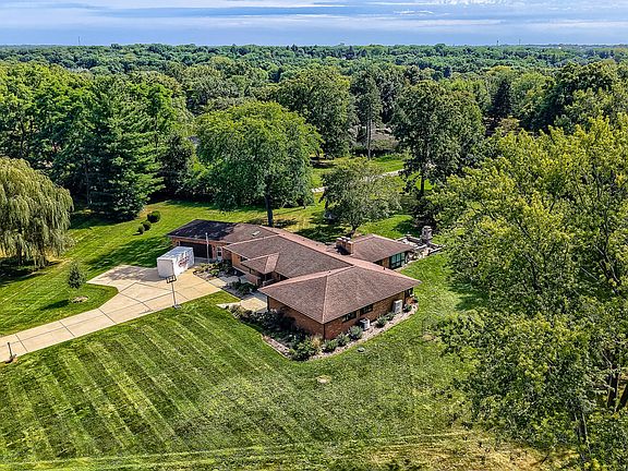 3rd image of 1803 Paula Ct