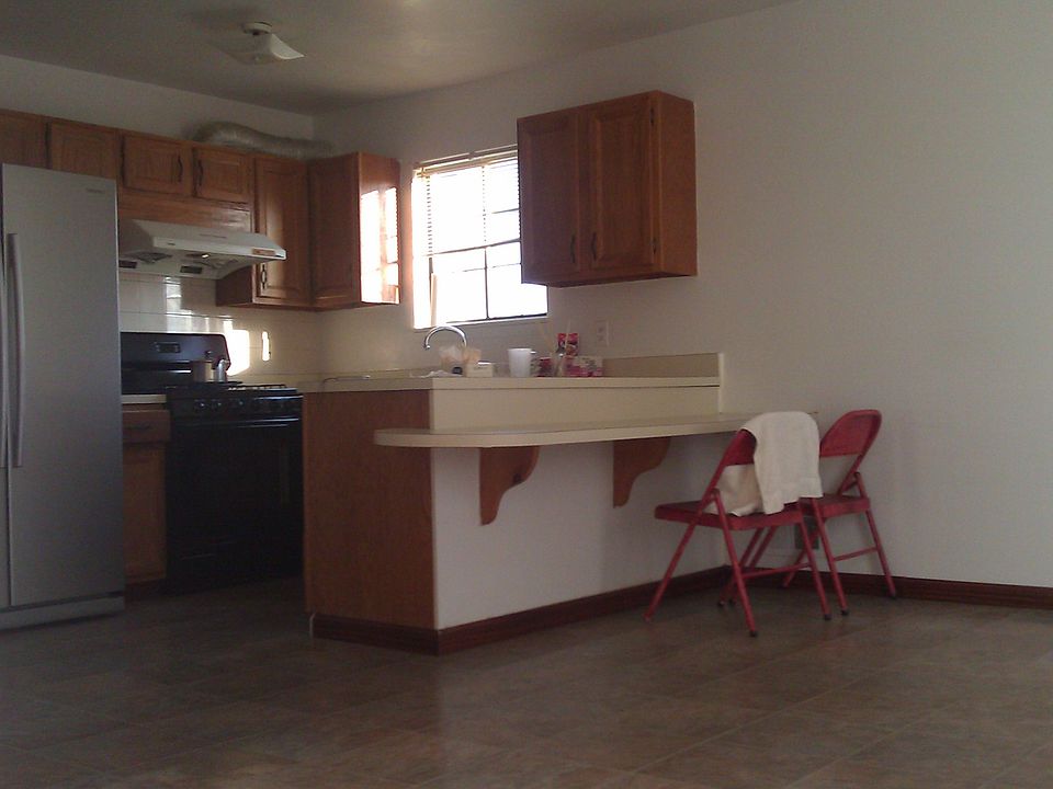 1st image of 74 Ferndale Ave