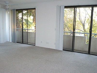3rd image of 12707 Caswell Ave APT 103