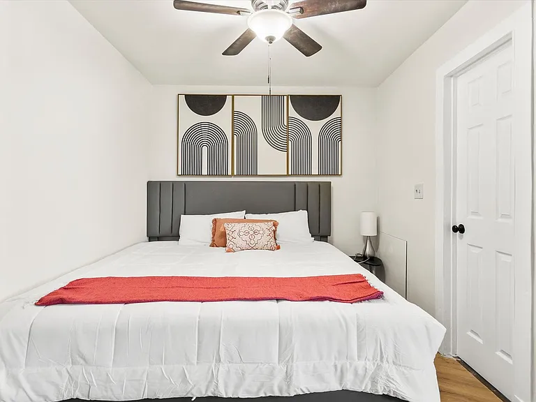 3801 Triana Blvd SW — Photo 10