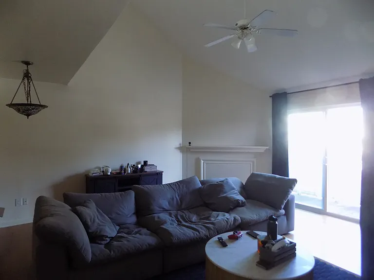 112 Willow Spgs — Photo 9