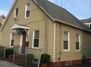 206 Division St, New Bedford, MA 02744