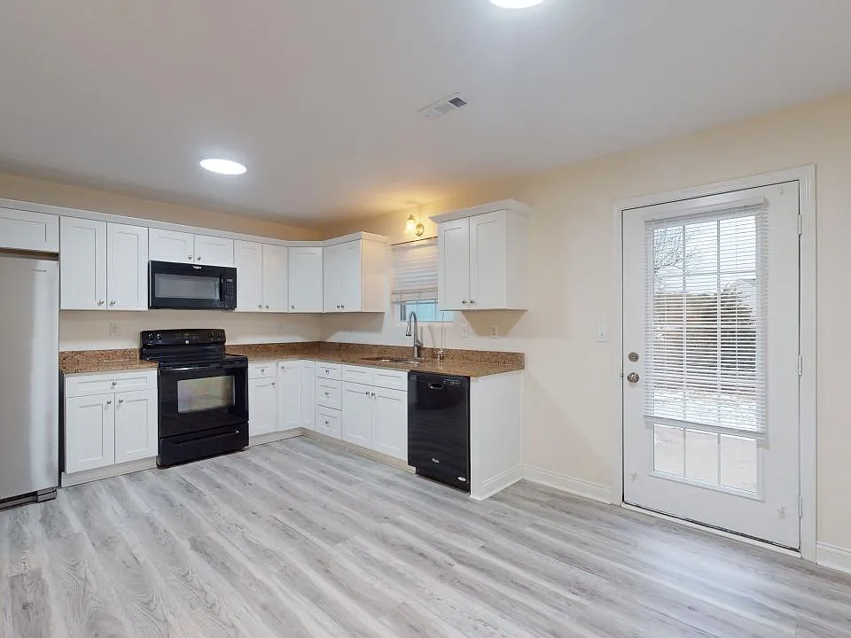 Rose Garden Apartments