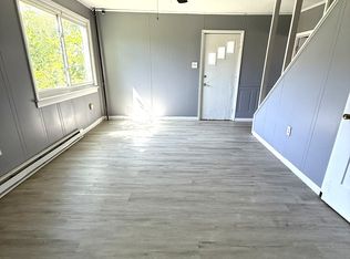 76R E Walnut St, Plymouth, PA 18651