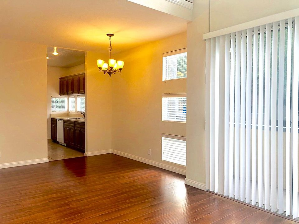 1st image of 2590 S Centinela Ave APT 3