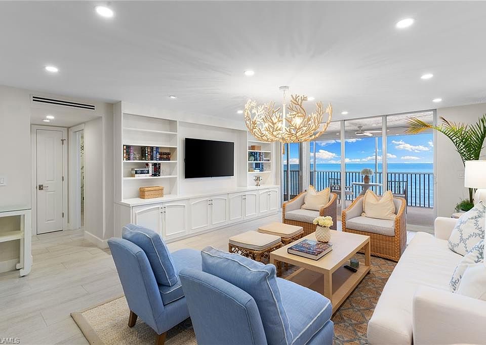 1st image of 1919 Gulf Shore BLVD N #301