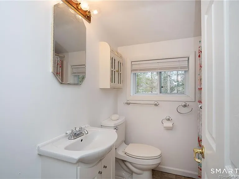 34 John Smith Dr — Photo 23