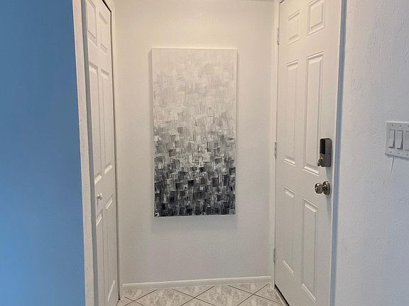 2nd image of 1219 SE 23rd Pl #8A
