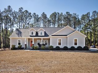 122 Kings Harbor Dr, Holly Ridge, NC 28445