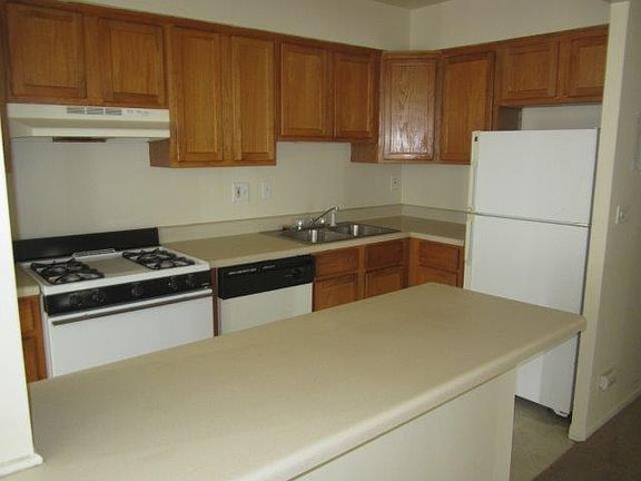 5th image of 1227 S Harlem Ave APT 403