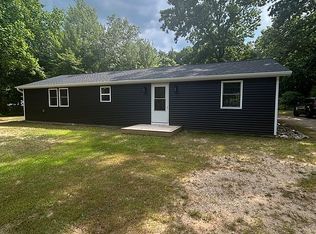 10805 W Dickerson Lake Rd, Gowen, MI 49326