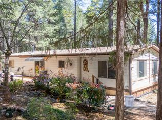 100 Linkhart Dr, Selma, OR 97538