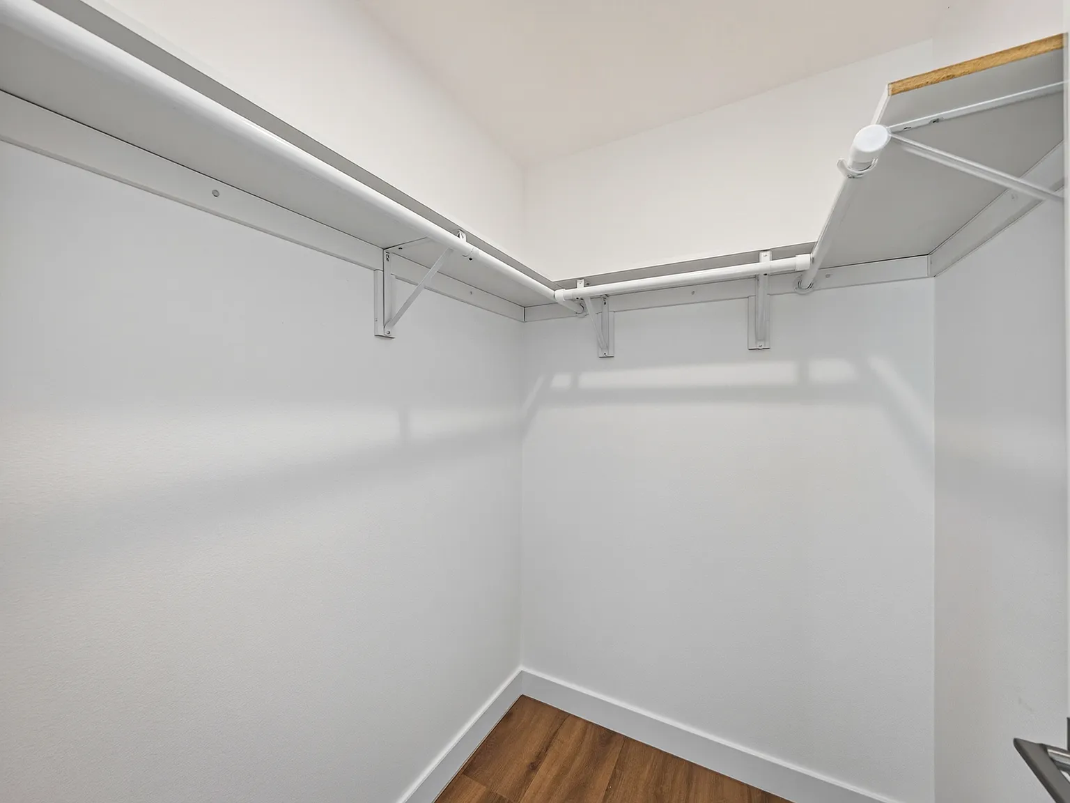 4 bed, 1700 sqft, $3,400 — Photo 2