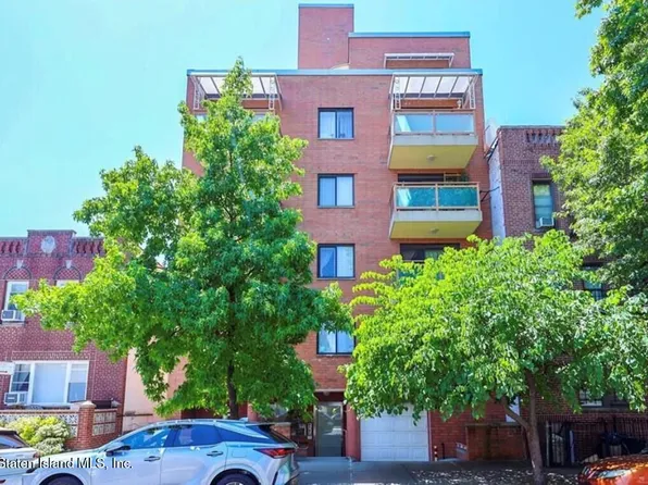 1520 W 10th St, Brooklyn, NY 11204