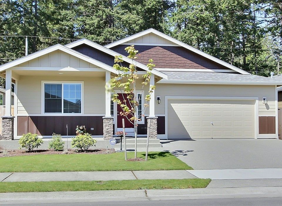 1st image of 2207 144th St E