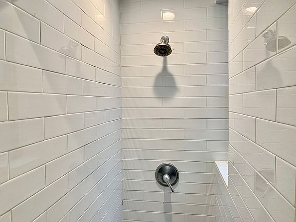 5th image of 72 E 7th St APT 3D