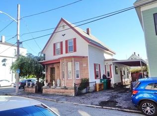 12 Pollard St, Lowell, MA 01852