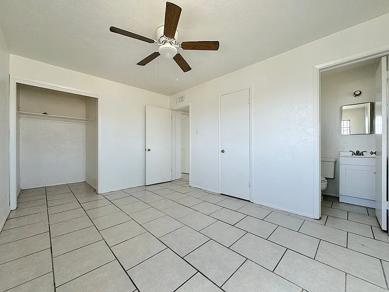 4117 Volcanic Ave — Photo 13