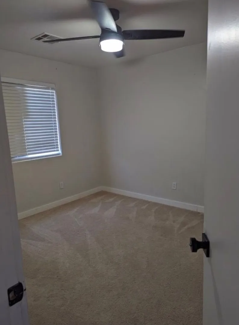 3 bed, 1510 sqft, $1,650 — Photo 4