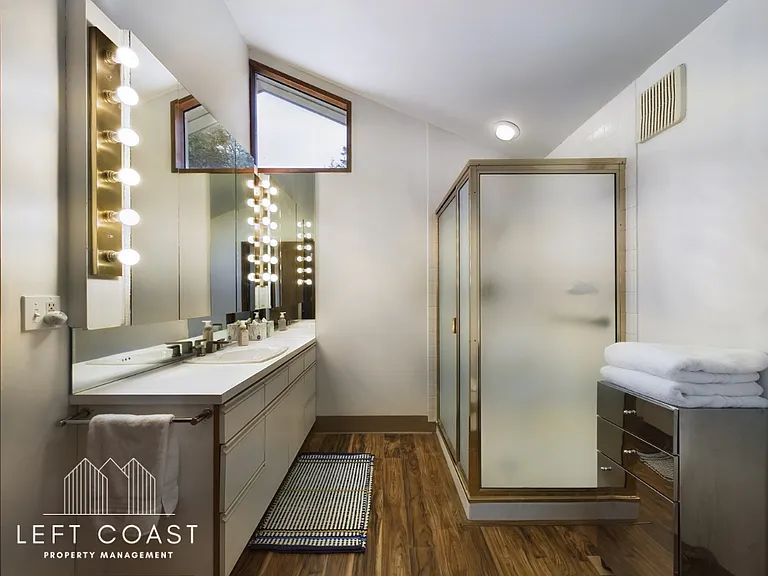 132 Salishan Dr — Photo 87