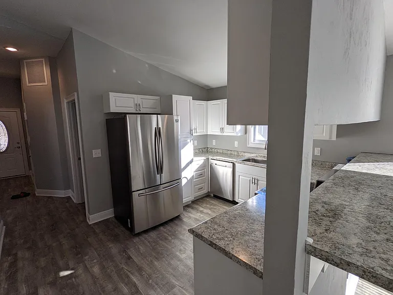 2238 Holton St — Photo 3