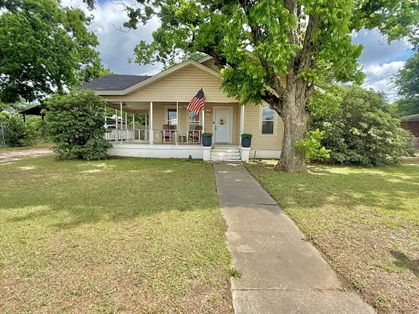 116 E Main St, Headland, AL 36345