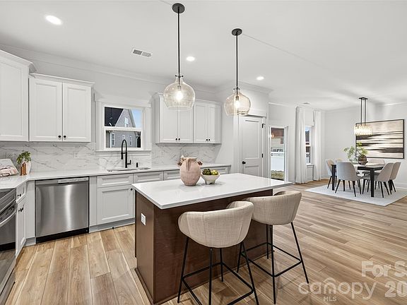 5th image of 12722 Hamilton Rd