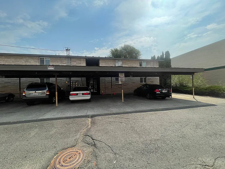 6125 N Mayfair St — Photo 13