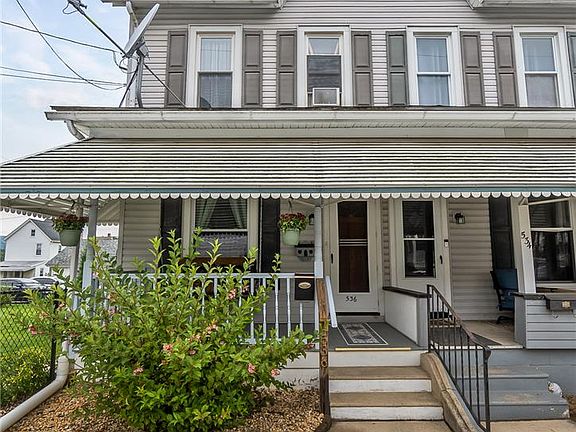 2nd image of 536 W Washington St