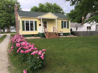 306 N Fayette St, Carthage, IL 62321