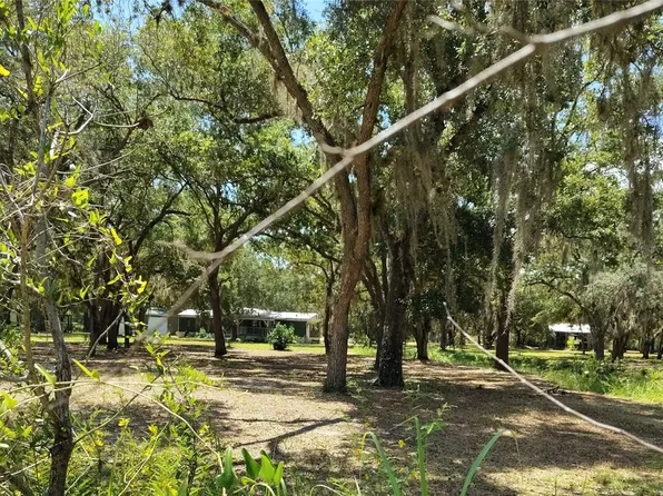 12627 Blackberry Ln, Lake Wales, FL 33853