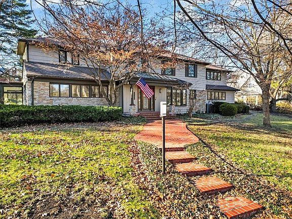 3rd image of 6440 Overbrook Rd