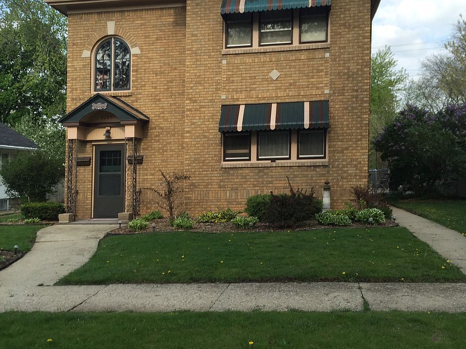 1st image of 2205 Douglas St