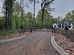 9606 Beatties Ford Rd, Huntersville, NC 28078