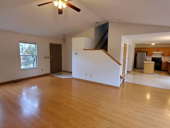 4th image of 5145 Hilliard Green Dr